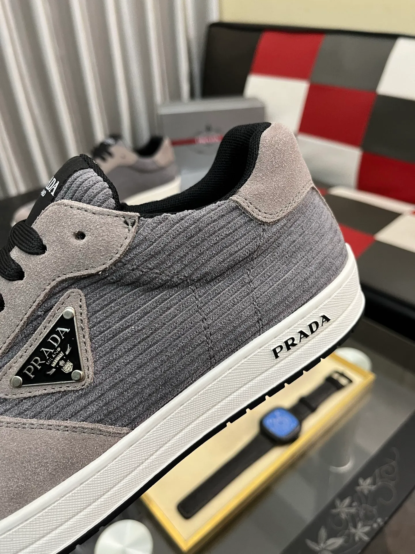 Men's shoes 💰380⌚️⌚️【PRADA】Prada casual shoes, originally developed 1:1, made of high-mercerized cowhide with imported cowhide, silk sheepskin lining, rubber outsole, comfortable and soft on the foot, size: 38-444️⃣Colors available